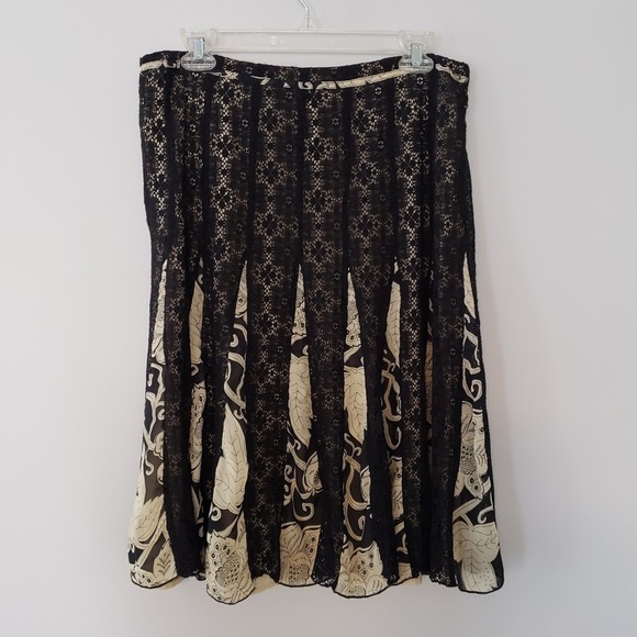 Bandolino Dresses & Skirts - Bandolino Whimsigoth Skirt SIZE 8 Y2K‎ Boho Fairy Grunge Festival Lace Scalloped